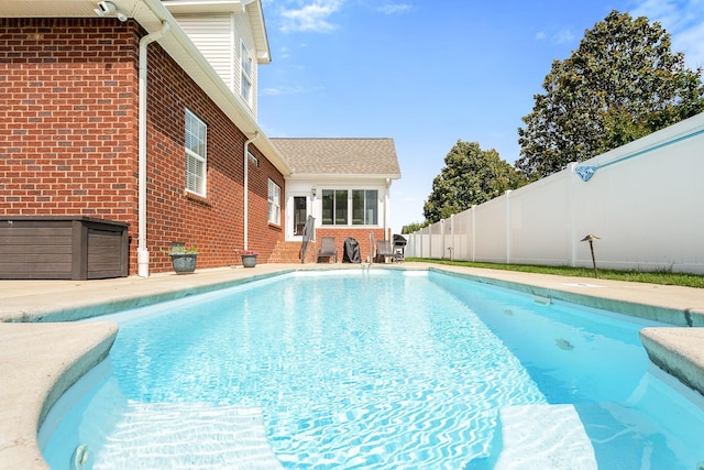 3307 Genoa Dr, Murfreesboro, TN 37128 - view of swimming pool featuring a fenced backyard