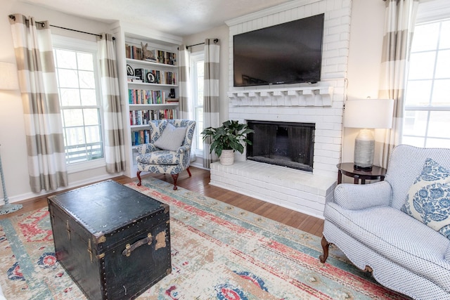 1411 Newmans Trl, Hendersonville, TN 37075 - living room with wood finished floors and a fireplace
