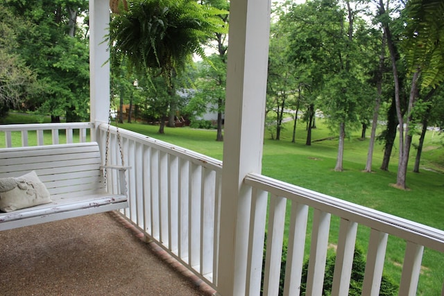 1411 Newmans Trl, Hendersonville, TN 37075 - view of covered porch