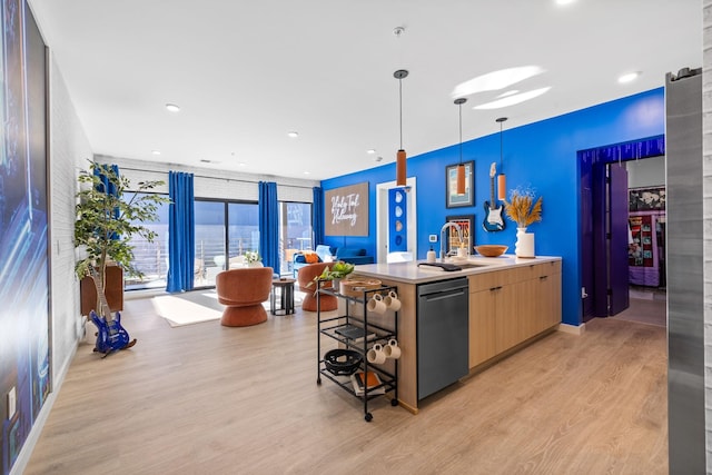 635 7th Ave S Unit 403, Nashville, TN 37203 - photo 5