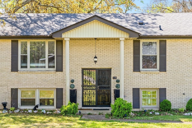 116 Dave Dr, Clarksville, TN 37042 - entrance to property with brick siding and a shingled roof