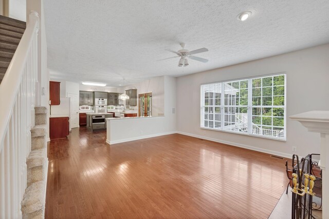 136 Chesapeake Harbor Blvd, Hendersonville, TN 37075 - photo 10