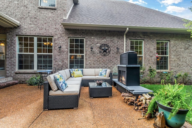 view of patio with outdoor lounge area
