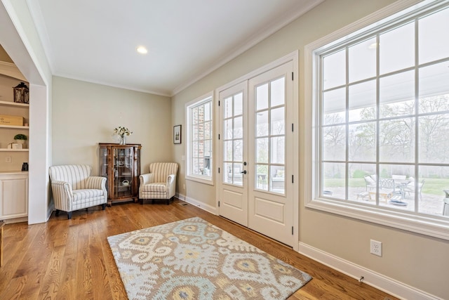 620 Williamson County Line Rd, Fairview, TN 37062 - sitting room featuring crown molding, baseboards, and light wood-type flooring