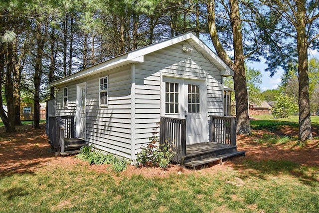 view of outbuilding with an outbuilding
