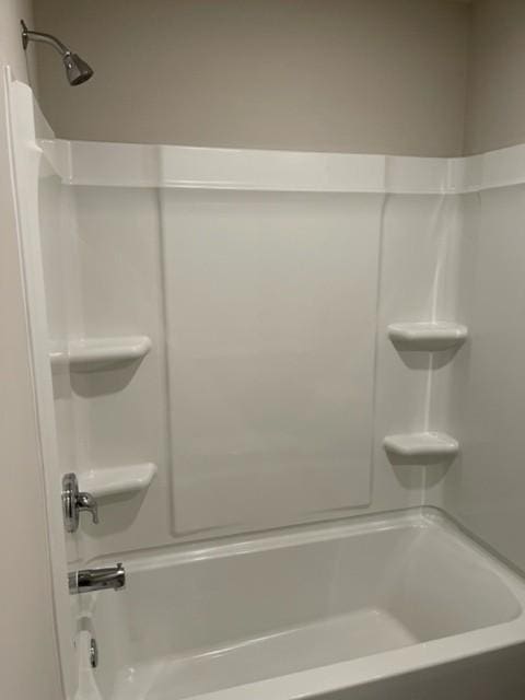 341 Casper Dr, Spring Hill, TN 37174 - full bathroom featuring washtub / shower combination