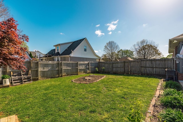 2403 English Hill Dr, Murfreesboro, TN 37130 - view of yard with a fenced backyard