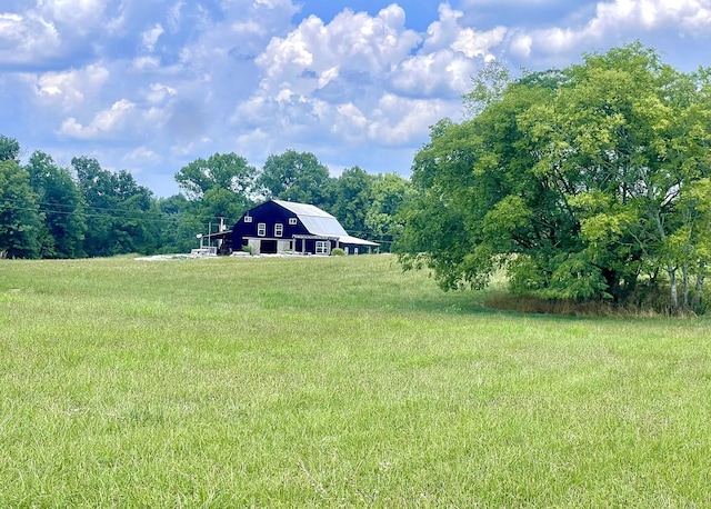 0 Burnt Hill Rd, Unionville, TN 37180 - view of yard featuring an outbuilding and a barn