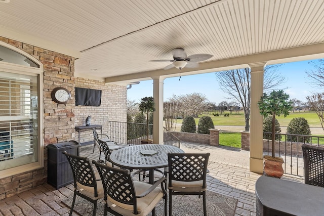 763 Plantation Way, Gallatin, TN 37066 - view of patio / terrace featuring outdoor dining area and a ceiling fan