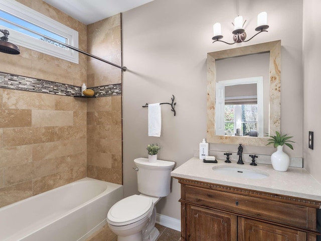 full bathroom featuring plenty of natural light, shower / bath combination, an inviting chandelier, and toilet