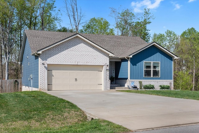2229 Allen Griffey Rd, Clarksville, TN 37042 - ranch-style house featuring an attached garage, fence, a front yard, and concrete driveway
