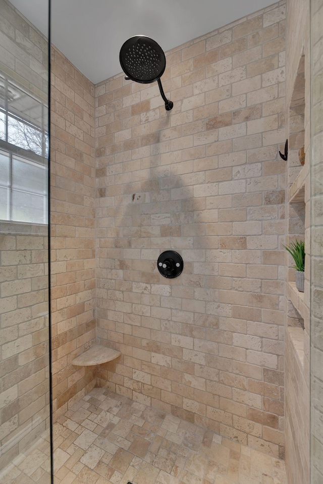 6112 Frontier Ct, Nashville, TN 37211 - full bath with a tile shower