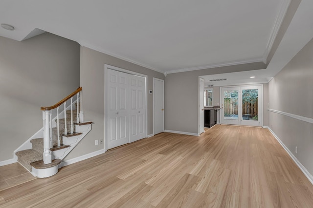 5025 Hillsboro Pike Unit 22D, Nashville, TN 37215 - interior space with visible vents, baseboards, ornamental molding, wood finished floors, and stairs