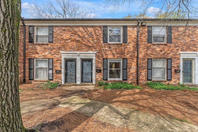 5025 Hillsboro Pike Unit 22D, Nashville, TN 37215 - colonial house with brick siding