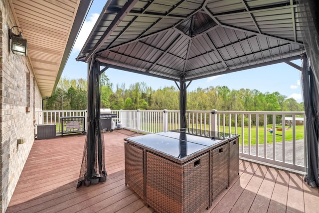 779 Iron Workers Rd W, Clarksville, TN 37043 - wooden terrace featuring a gazebo
