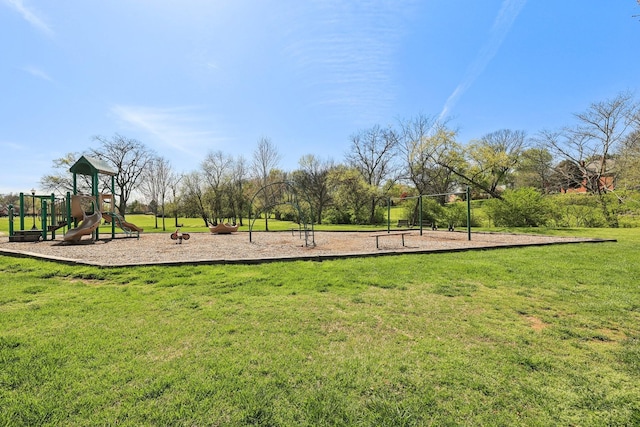 245 Wisteria Dr, Franklin, TN 37064 - community playground featuring a yard