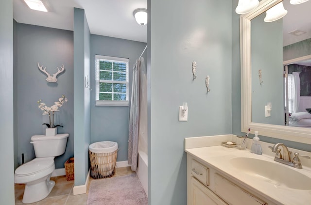 full bathroom with vanity, baseboards, tile patterned floors, toilet, and shower / bathtub combination with curtain