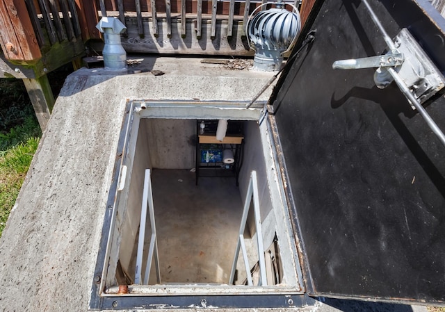 1995 General Neyland Dr, Clarksville, TN 37042 - view of entry to storm shelter