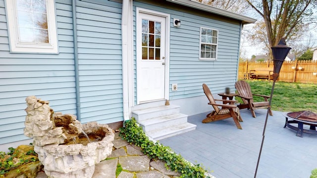 2519 Old Greenbrier Pike, Greenbrier, TN 37073 - entrance to property with fence