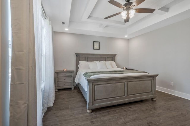 bedroom featuring ceiling fan, recessed lighting, dark wood-style flooring, a raised ceiling, and baseboards