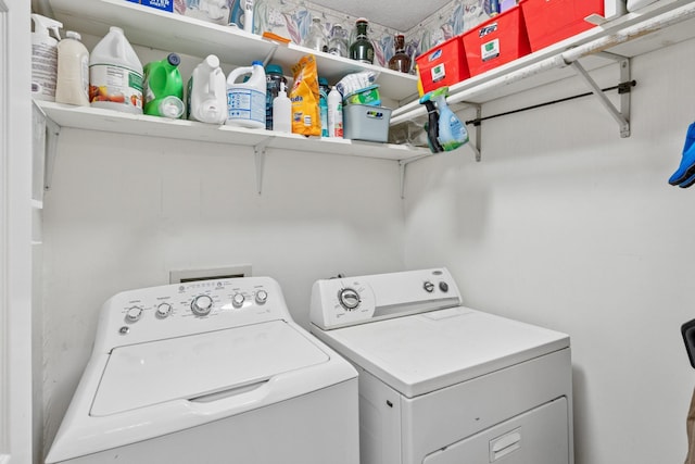 238 Kathleen Ct, Clarksville, TN 37043 - washroom with washer and dryer and laundry area