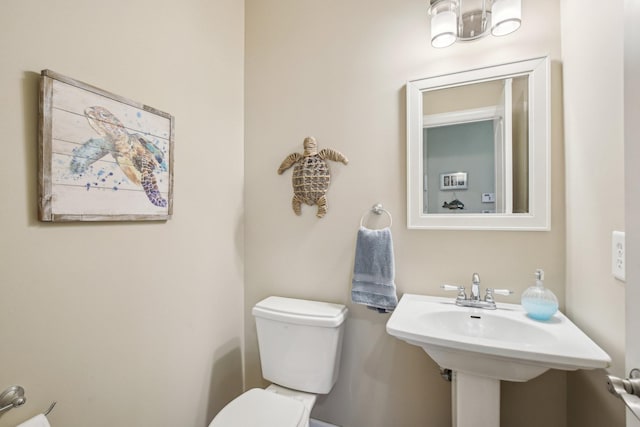 1702 Stoney Hill Ln, Spring Hill, TN 37174 - bathroom featuring toilet and a sink