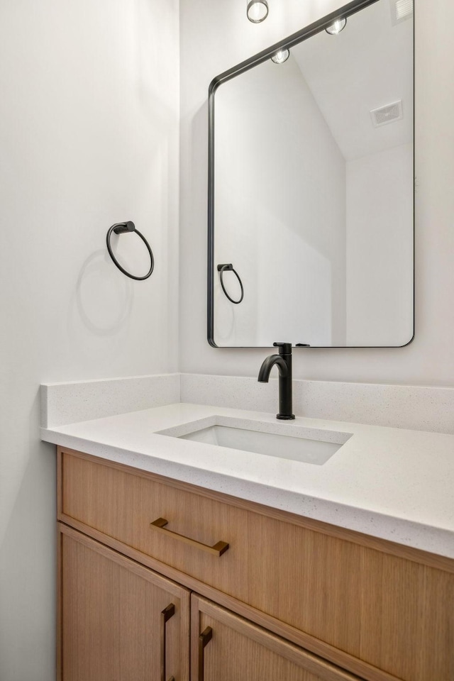 3207B Long Blvd, Nashville, TN 37203 - bathroom with visible vents and vanity