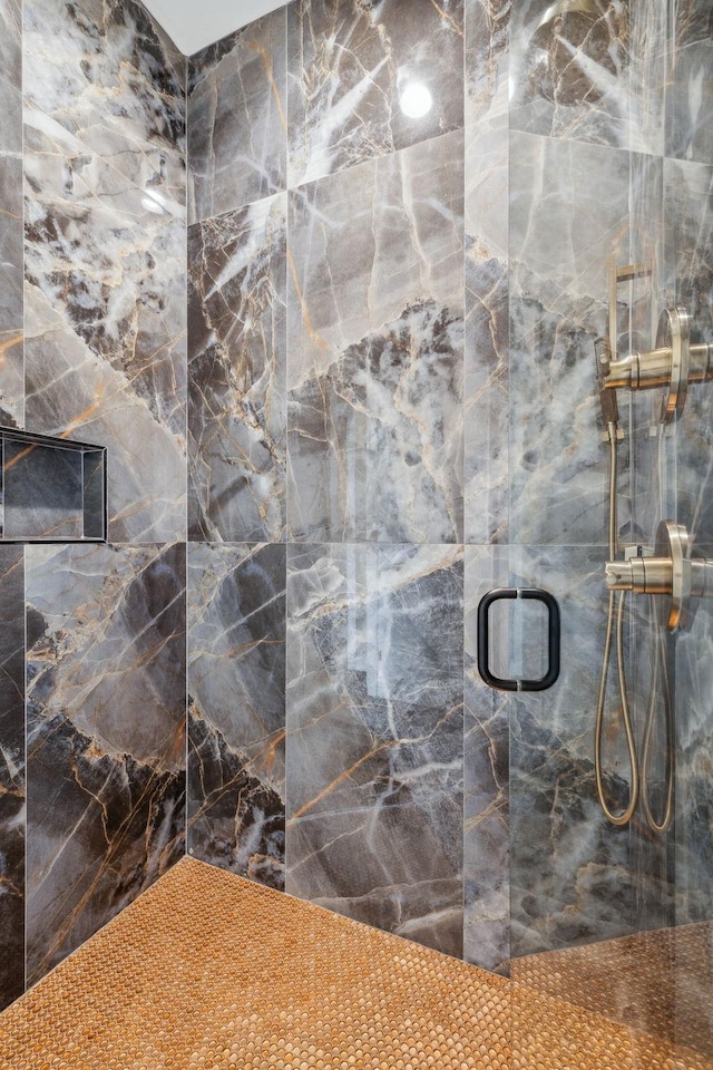 3207A Long Blvd, Nashville, TN 37203 - bathroom with a marble finish shower