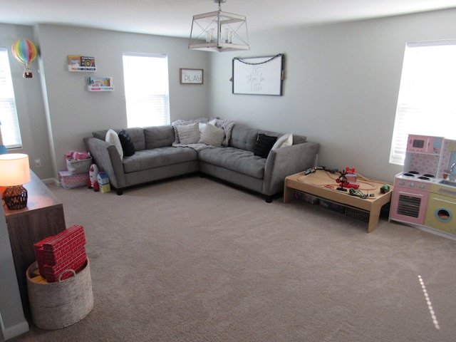 living room with carpet