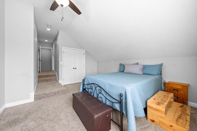 580 Mountain View Dr, Clarksville, TN 37043 - bedroom featuring baseboards, a ceiling fan, carpet, and vaulted ceiling