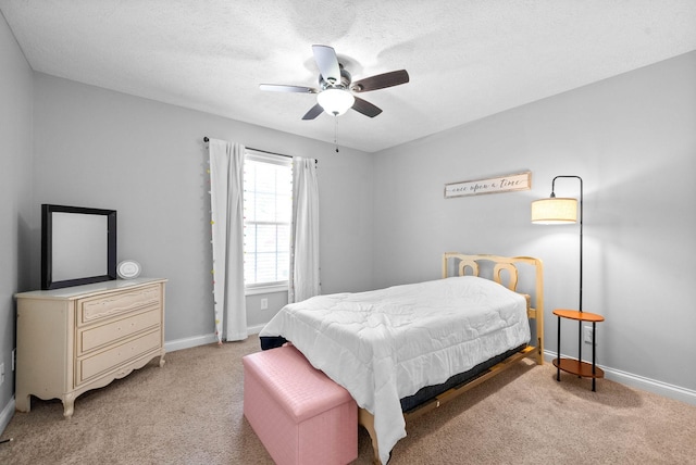 580 Mountain View Dr, Clarksville, TN 37043 - bedroom featuring baseboards, light colored carpet, and a ceiling fan