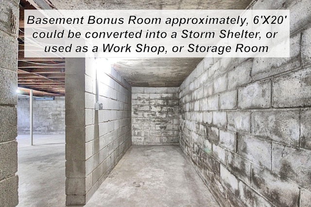 216 Belding Dr, Nashville, TN 37214 - interior space featuring concrete block wall