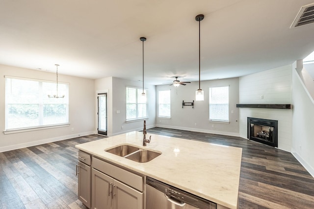 224 Griffin Ln, Gallatin, TN 37066 - kitchen featuring visible vents, a sink, open floor plan, dark wood finished floors, and stainless steel dishwasher