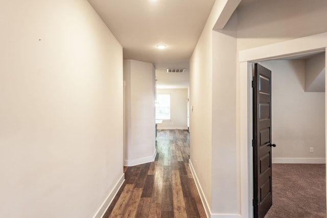 224 Griffin Ln, Gallatin, TN 37066 - hall featuring visible vents, baseboards, and dark wood-style floors