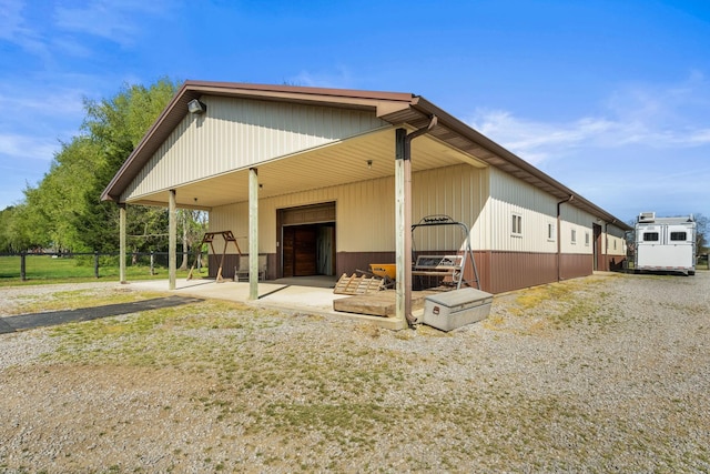 113 St Charles Way, Gallatin, TN 37066 - back of property featuring an outbuilding and fence