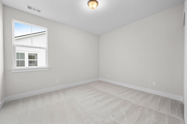 5818 Willoughby Way, Murfreesboro, TN 37129 - empty room with visible vents, carpet, and baseboards