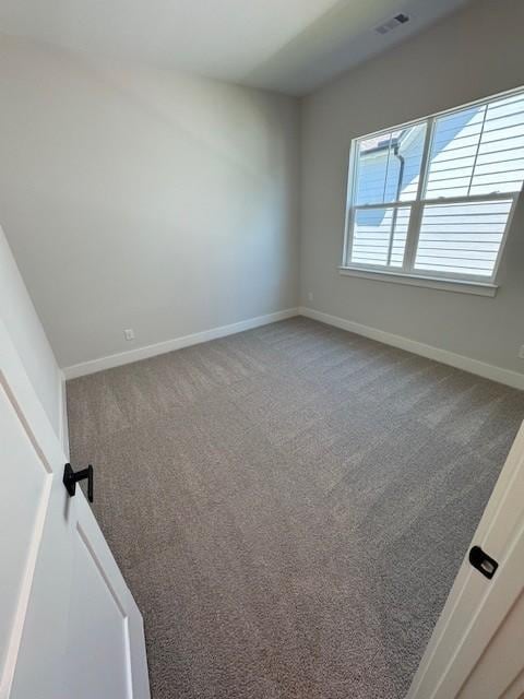 5818 Willoughby Way, Murfreesboro, TN 37129 - spare room featuring carpet flooring and baseboards