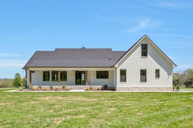 3050 Horn Springs Rd, Lebanon, TN 37087 - view of front of home with a porch, roof with shingles, and a front lawn