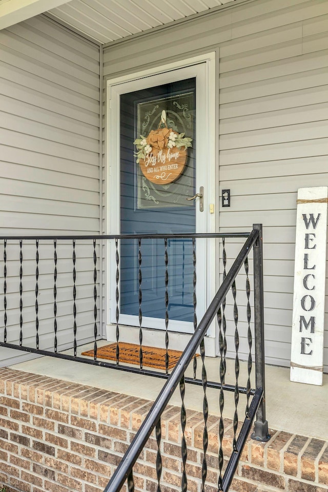 view of entrance to property