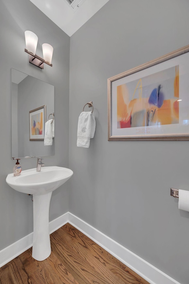 613 Chesterfield Way, Nashville, TN 37212 - bathroom with wood finished floors and baseboards