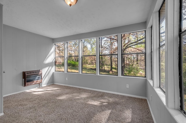 1425 Wesley Rd, Bon Aqua, TN 37025 - interior space with baseboards, plenty of natural light, and heating unit