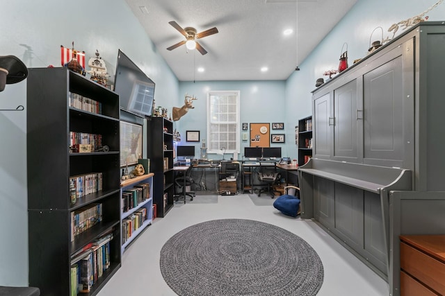 office area featuring ceiling fan