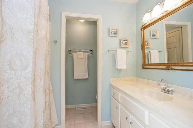 1035 Forest Harbor Dr, Hendersonville, TN 37075 - bathroom featuring toilet, tile patterned floors, vanity, and baseboards