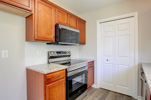 320 Maple Park Dr, Clarksville, TN 37040 - photo 11