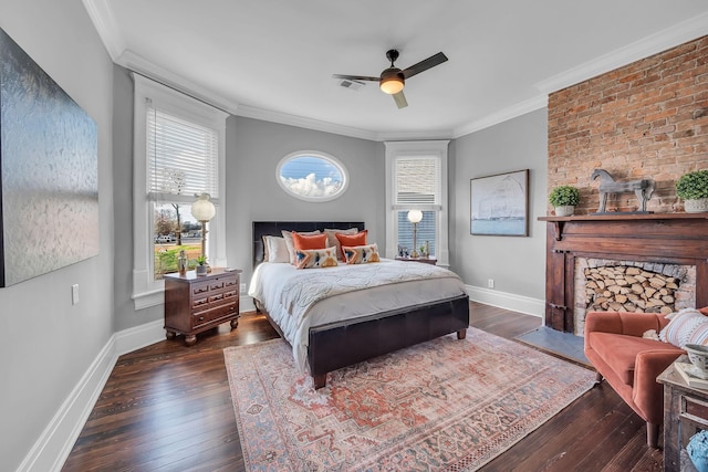 bedroom with visible vents, baseboards, ceiling fan, dark wood-type flooring, and ornamental molding