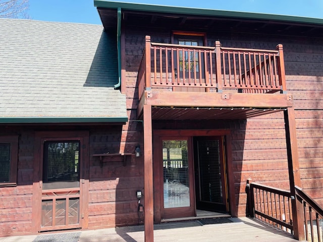 1041 High Meadow Dr, Spencer, TN 38585 - view of exterior entry with roof with shingles