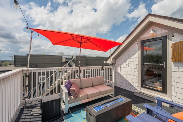 72 Twin St, Nashville, TN 37209 - wooden terrace featuring an outdoor living space with a fire pit