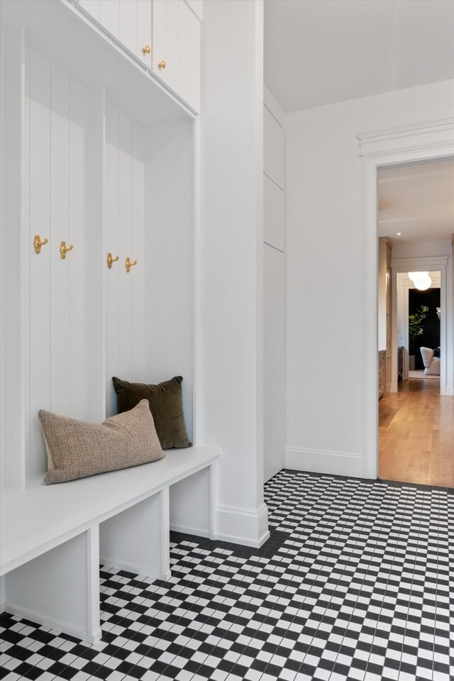 2109 10th Ave S, Nashville, TN 37204 - mudroom featuring tile patterned floors and baseboards