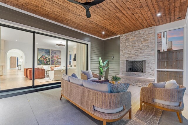2109 10th Ave S, Nashville, TN 37204 - living area with recessed lighting, arched walkways, a fireplace, and wood ceiling