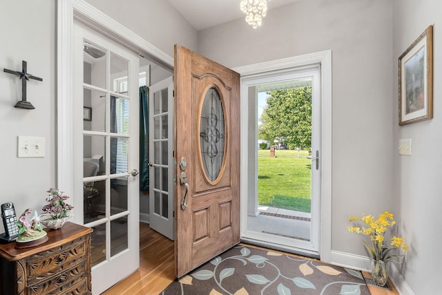 134 Joe Blanton Rd, Woodbury, TN 37190 - foyer entrance featuring wood finished floors and baseboards